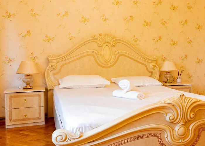 Joy Splaiul Nistrului 16 *