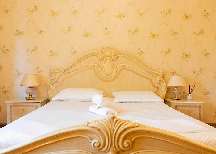 Joy Splaiul Nistrului 16 *